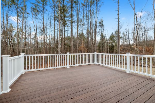Deck Rail Repair in Jersey City